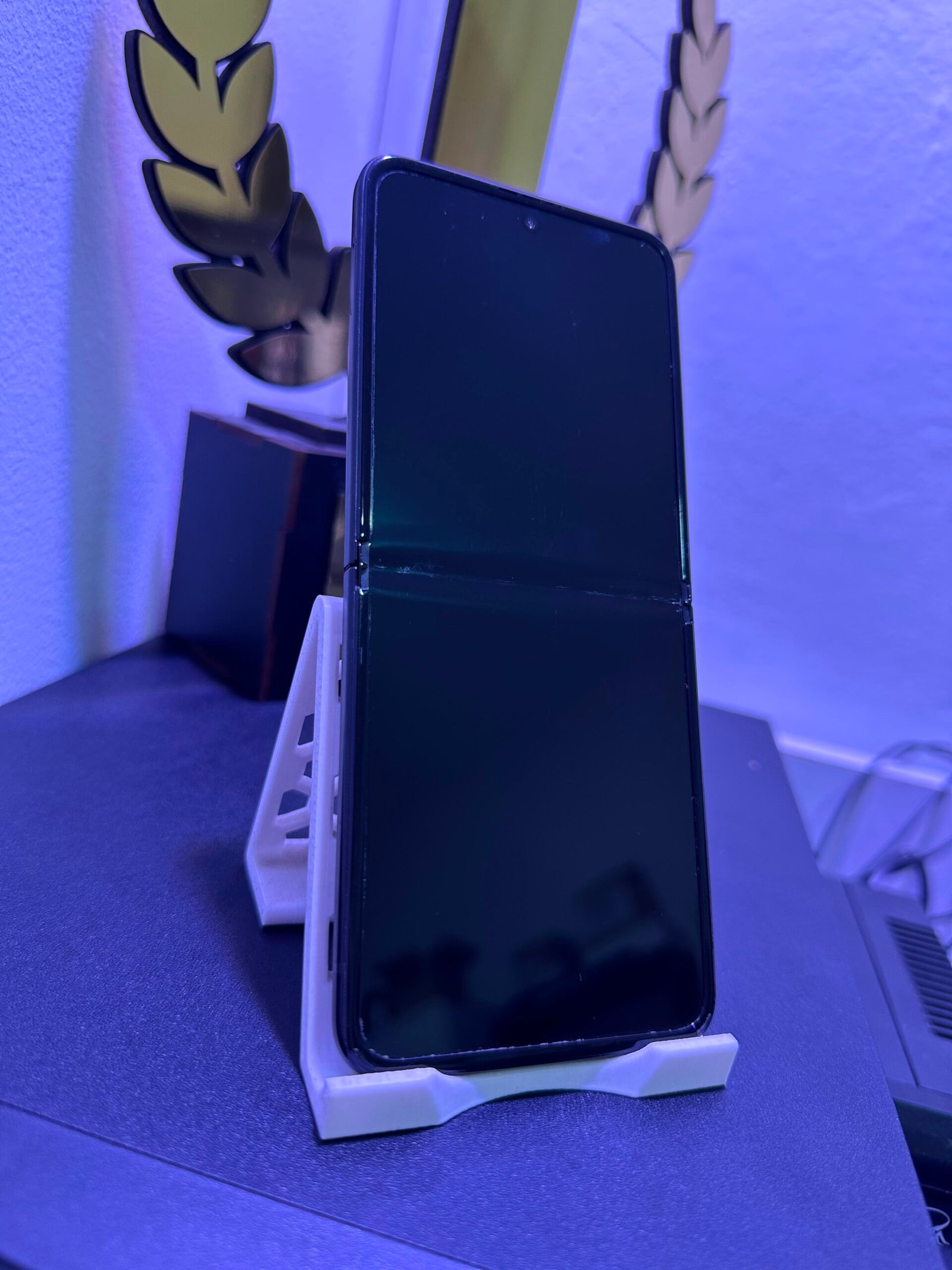 Samsung ZFlip 4 8/256GB - Image 2