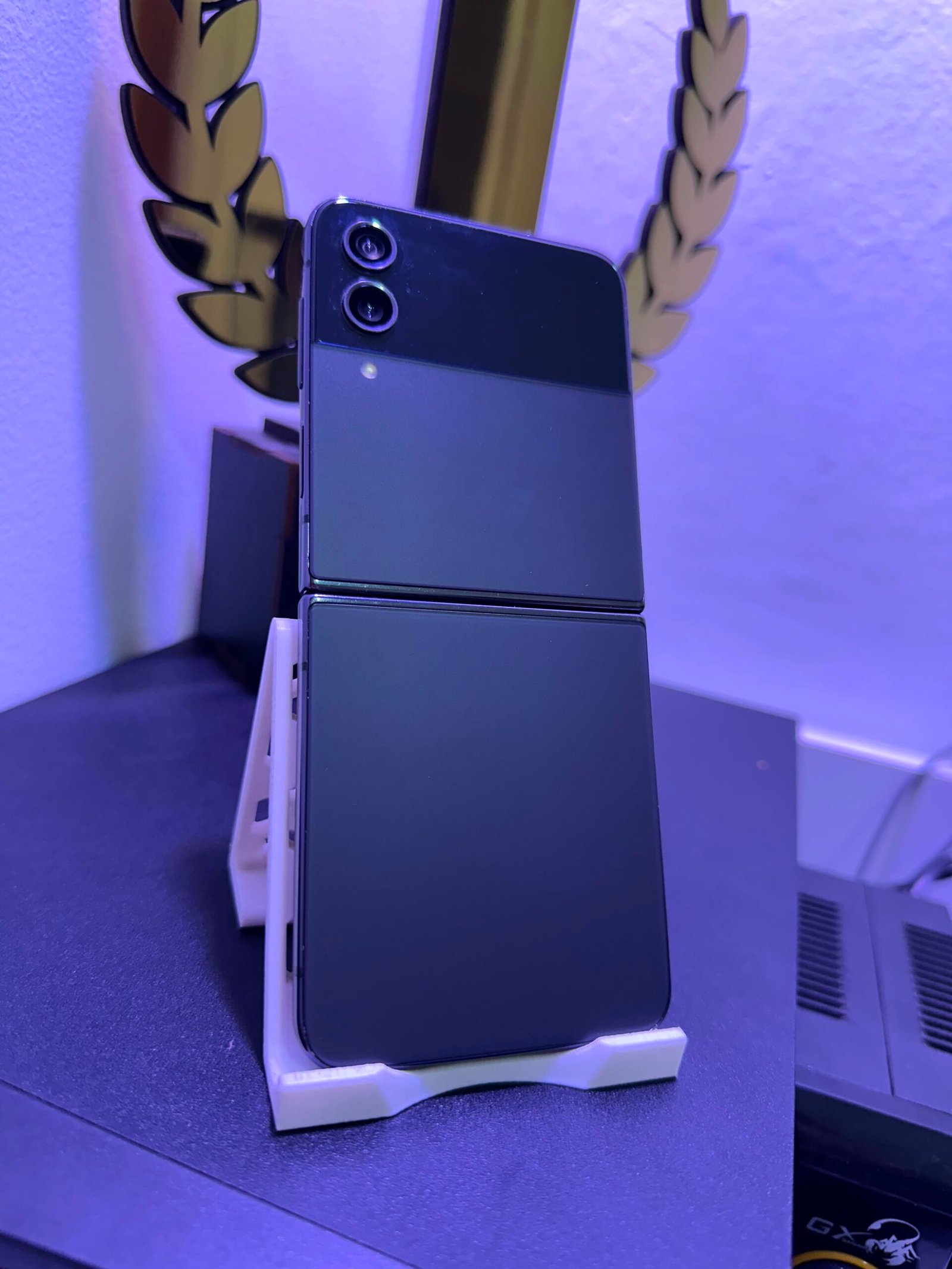 Samsung ZFlip 4 8/256GB