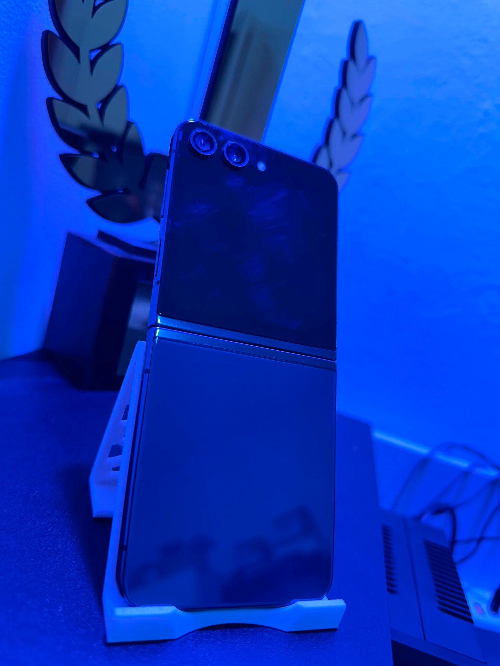 Samsung ZFlip 5 8/512gb