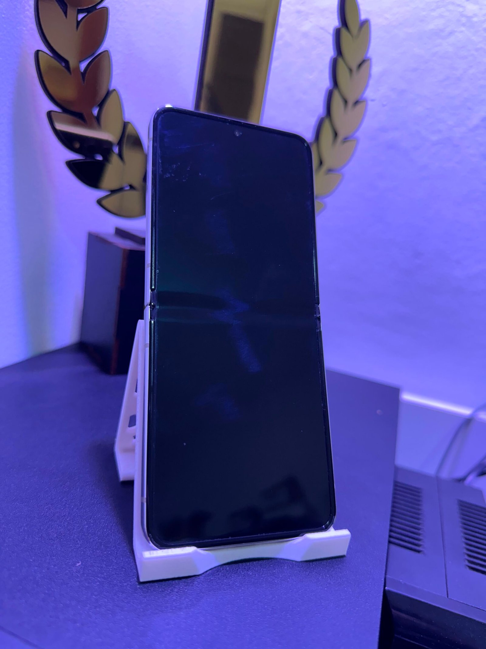 Samsung ZFlip 3 8/128GB - Image 2