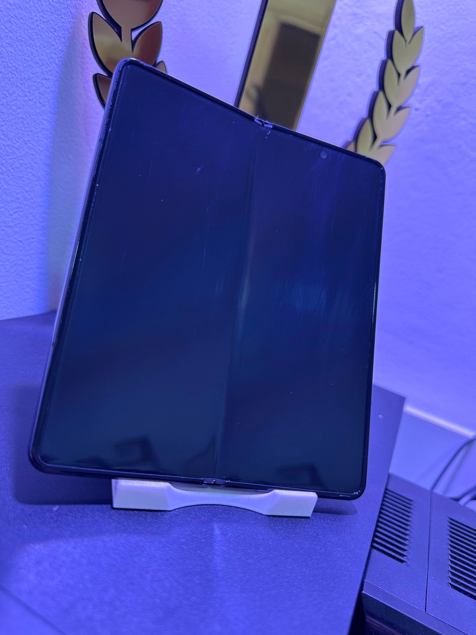 Samsung ZFold 4 12/256GB - Image 4